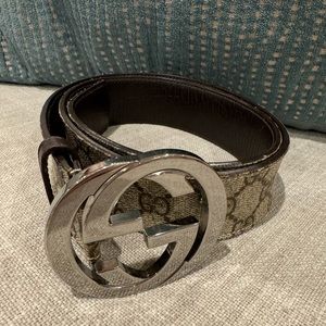 GUCCI CLASSIC MARMONT BELT